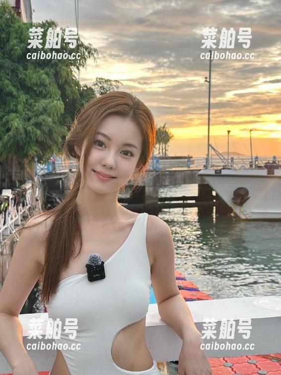 17吃瓜 快来17吃瓜导航,扒哥的黑料太有戏了,看得我魂飞魄散!
