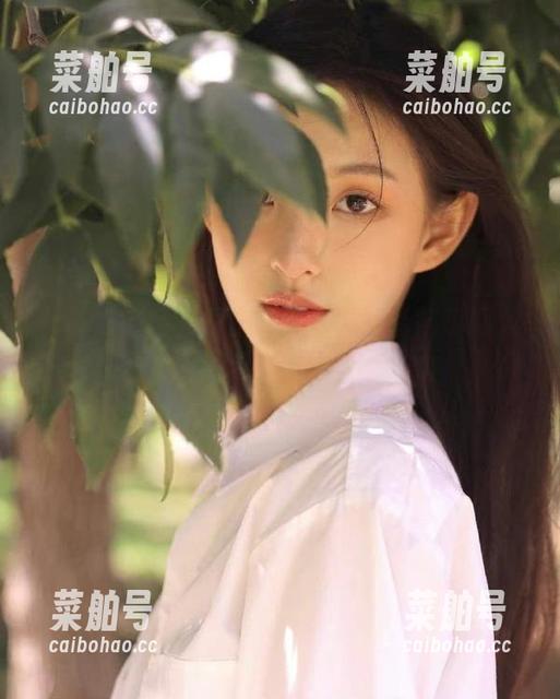 51吃瓜网 时间更新:找到51吃瓜网入口,西瓜早让我走不动了。