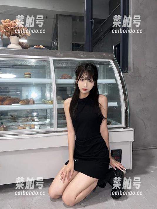 51爆料 51爆料频道:视频里的线路交错,看着让人想滴眼泪…
