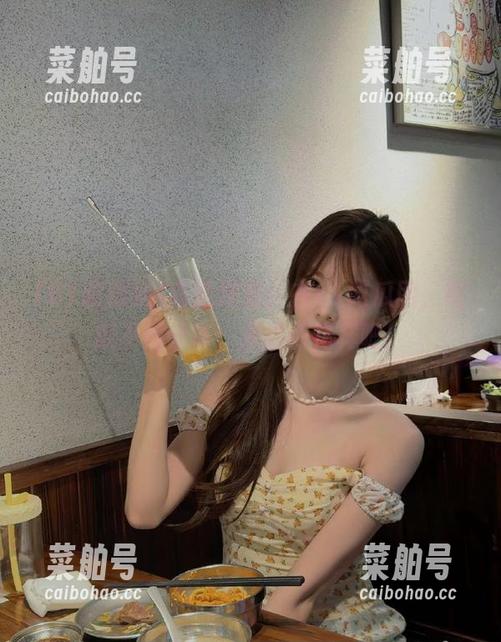 61吃瓜网 高能预警:在61吃瓜网,吃瓜不如分享,来点新花样吧!