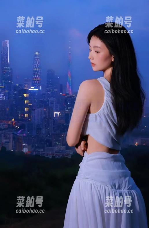 91吃瓜 91吃瓜苹果版更新,在线状态灯亮起,快点亮我的无聊生活!