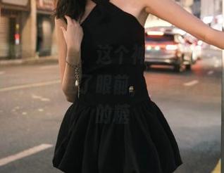 难以置信，这个神奇的hlwapp把所有秘闻都放在了眼前，简直像是喉咙里的糖