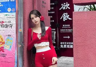 人间真实的滑稽，hlw直达买瓜第一步，竟成了一场表演！