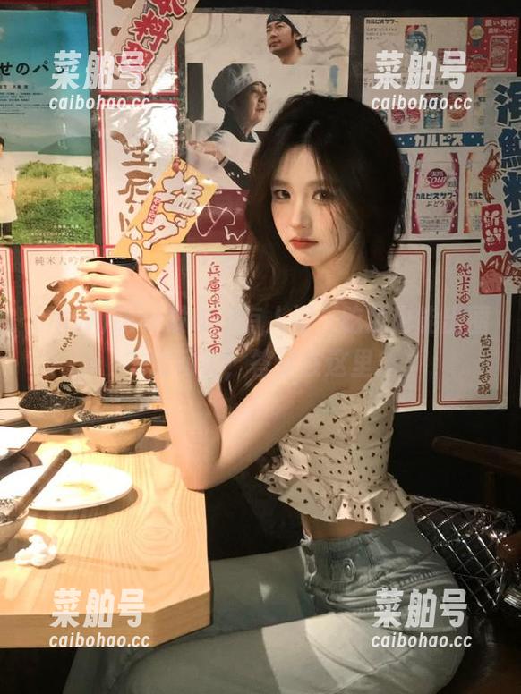 hlw hlw发布:有人问,吃瓜也能出圈?别问了,答案在这里!