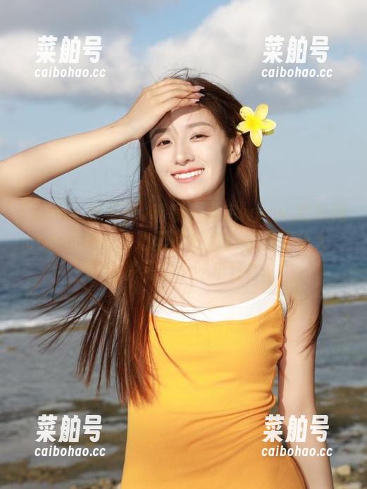 www.吃瓜网 啧啧~看完www.吃瓜网.com的地址,心里的好奇心被无限放大,也许我是个吃瓜狂?