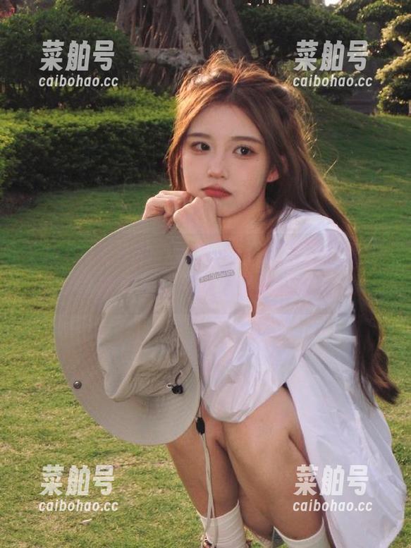 zztt 说好的“zztt11”网址可以看瓜,结果变成了我心灵的鸡汤?
