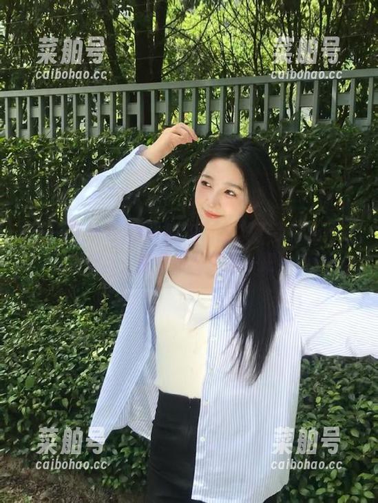 五一吃瓜 “五一吃瓜”激发了我对永不迷路的渴望,结果后面又是一把大瓜!