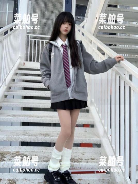 五一吃瓜 五一吃瓜网页特供黑料,仿佛披着羊皮的狼!