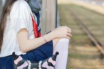五一吃瓜群众：朝阳公园里，居然有人给我发免费吃瓜的邀请？！