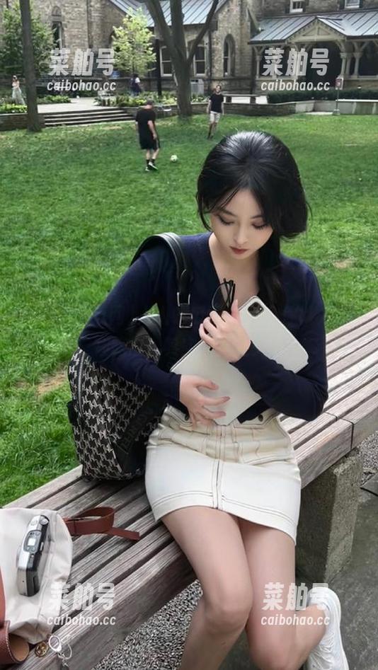 人人吃瓜网 人人吃瓜网app,你以为你在吃瓜,其实人在上头!