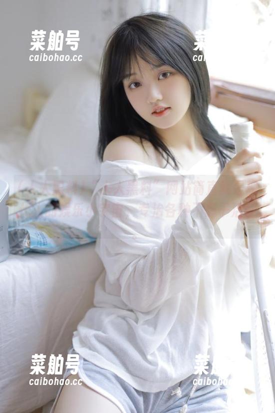 人人黑料 “人人黑料”网站简直就是现代人的娱乐小宇宙,专治各种不想干活症。