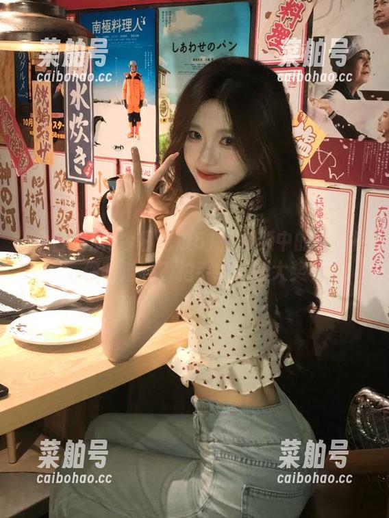 今日吃瓜 今日吃瓜51!视频中的大瓜梗你听过吗?拍手给编剧大奖