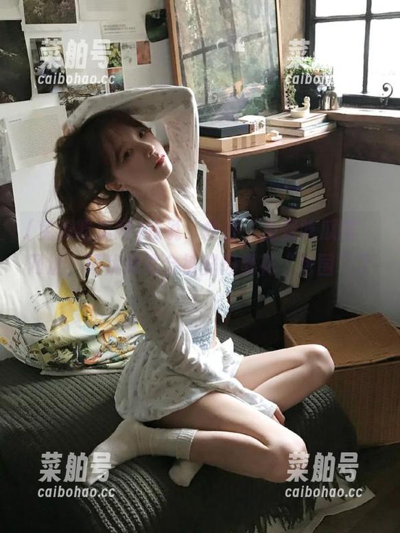 免费吃瓜网 我说,快去“免费吃瓜网”网址,再犹豫就会被鲜肉鲜花“包围”了!