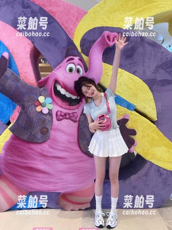 吃瓜爆料 谁还需要收费?安卓上吃瓜爆料带你畅游自由瓜界!