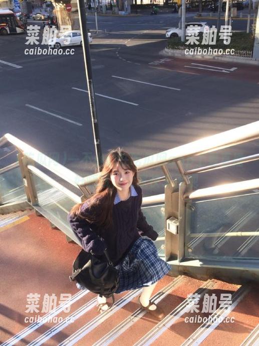 一不小心在吃瓜网app上看直播，好嗨哦，大家快来围观