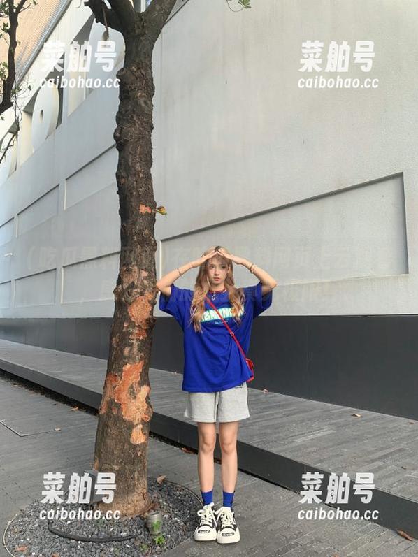 吃瓜黑料网页 在吃瓜黑料网页上云观看,感叹人们的八卦真无极限!