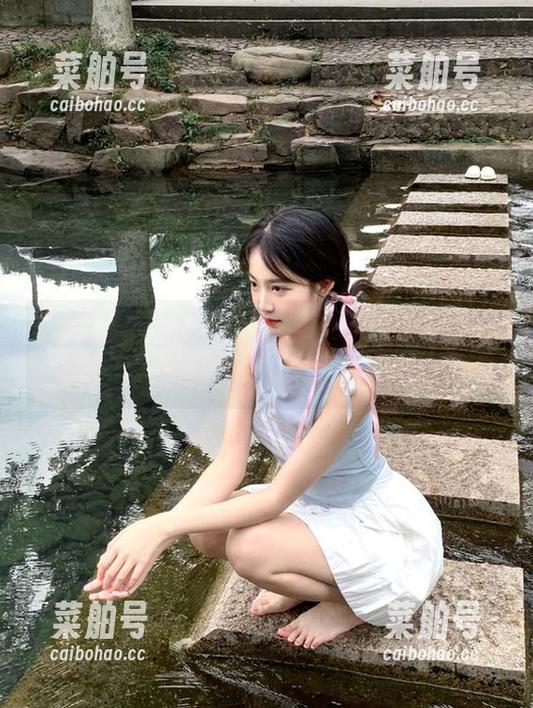扒哥黑料 直达:“扒哥黑料”appen,不小心点进去,脑袋都懵了!