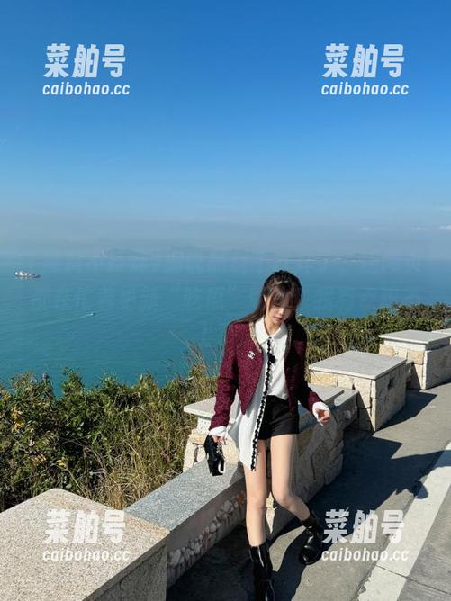 黑料不打烊 别说黑料不打烊了,连网页都在忙着更新“吃瓜”版块!我有点跟不上了。