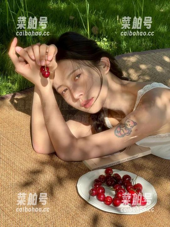 登上黑料不打烊苹果版，让正能量直接冲进你的小宇宙！