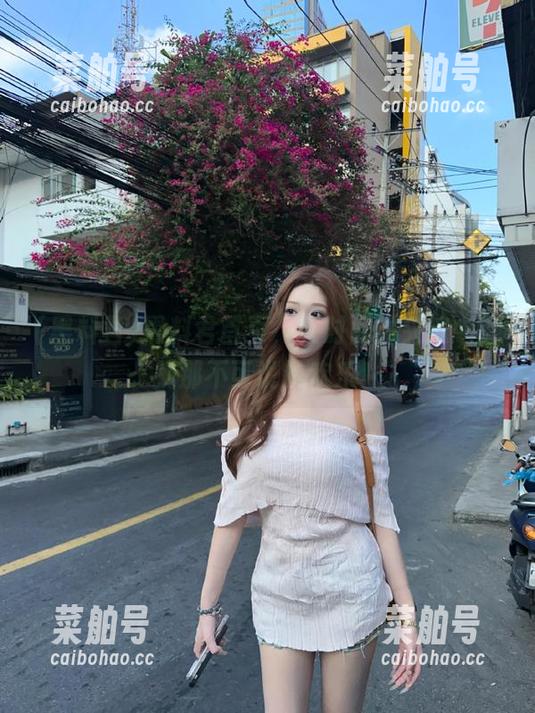 黑料君首页，在时间的夹缝中翻找那不可说的欢乐！