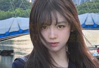 大家都在奔向黑料正能量fuli70的传送门，里面越来越热闹！