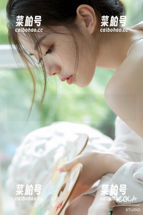黑料社 热点尽在黑料社苹果版,谁说吃瓜不能吃得精致呢?