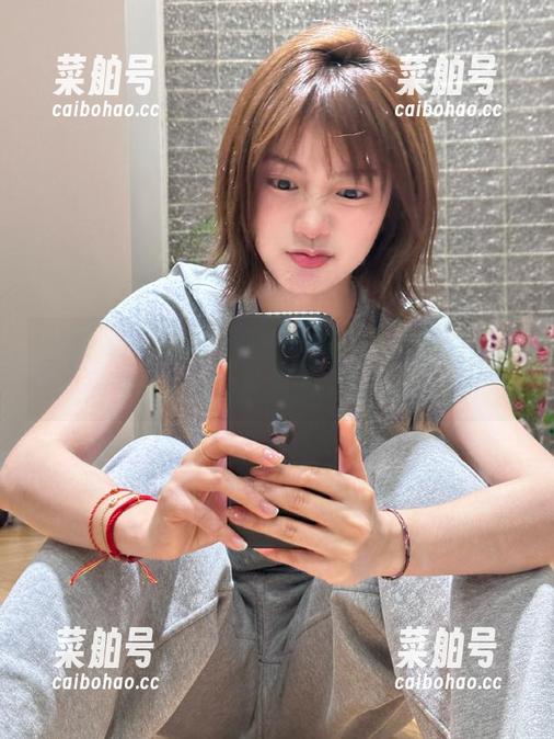 黑料网 我在hlwbet黑料网的地址被一波又一波的八卦淹没了!