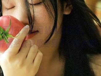 在黑料网站流连忘返，今天热门事件居然让我感受到了一丝心痛……