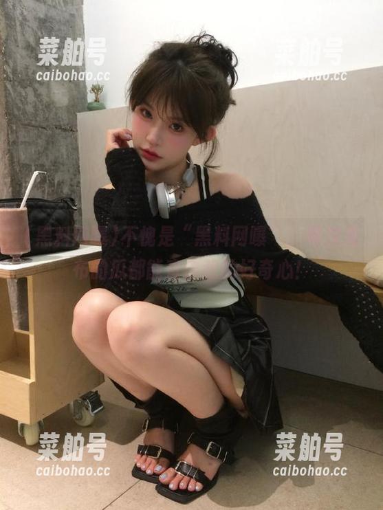 黑料网曝 不愧是“黑料网曝”,每次发布的瓜都能直击我的好奇心!