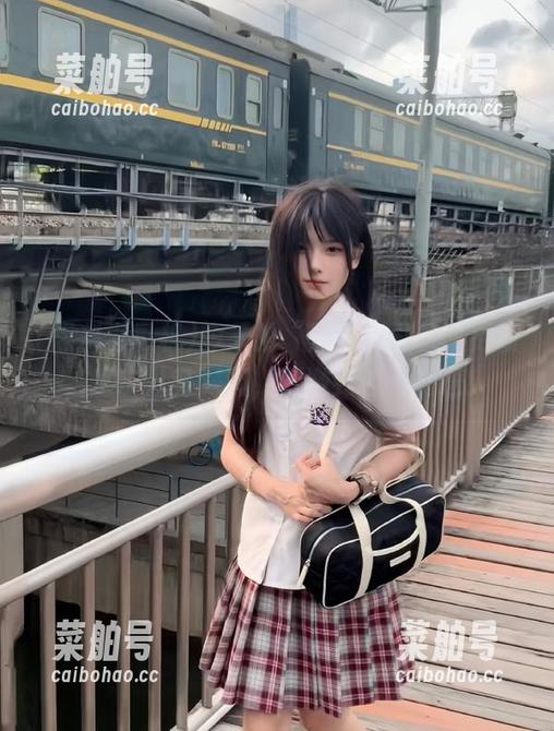 黑料老司机 今天的“黑料老司机”更新,直击八卦深渊,刺激到心跳加速!