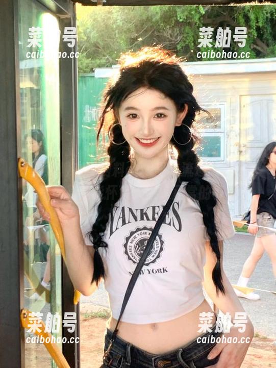 黑网料 在黑网料app里,流连忘返是常态,甚至能怀疑人生是正常的事~